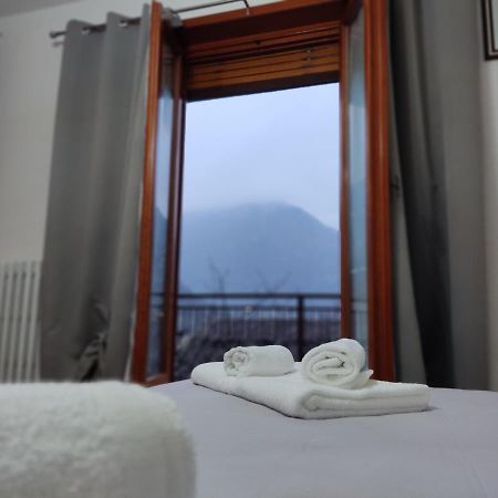 Casa Vacanza Il Corbetto Di Michela & Matteo Locana Экстерьер фото